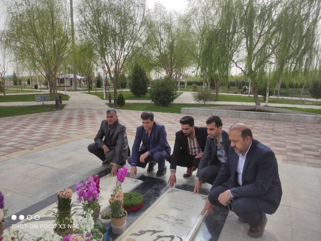 تجدید میثاق با شهدای گمنام